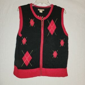 Mountain Lake Black and Red Argyle Vest